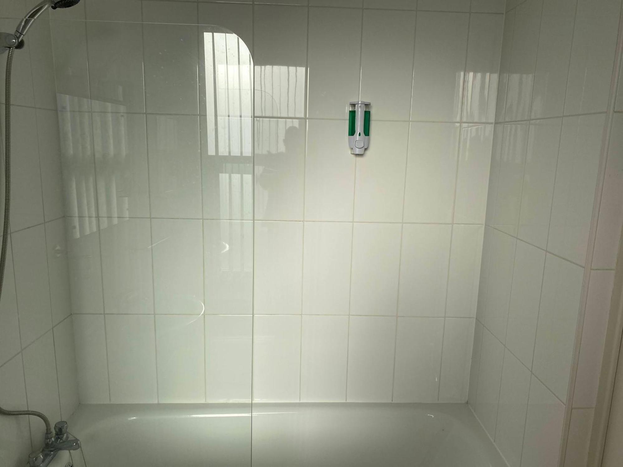 The Linden Leaf Rooms 비스턴 객실 사진